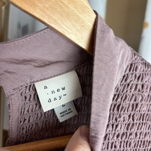 a new day Women's Mini Dress in mauve —button call out! See pics - Picture 3 of 7